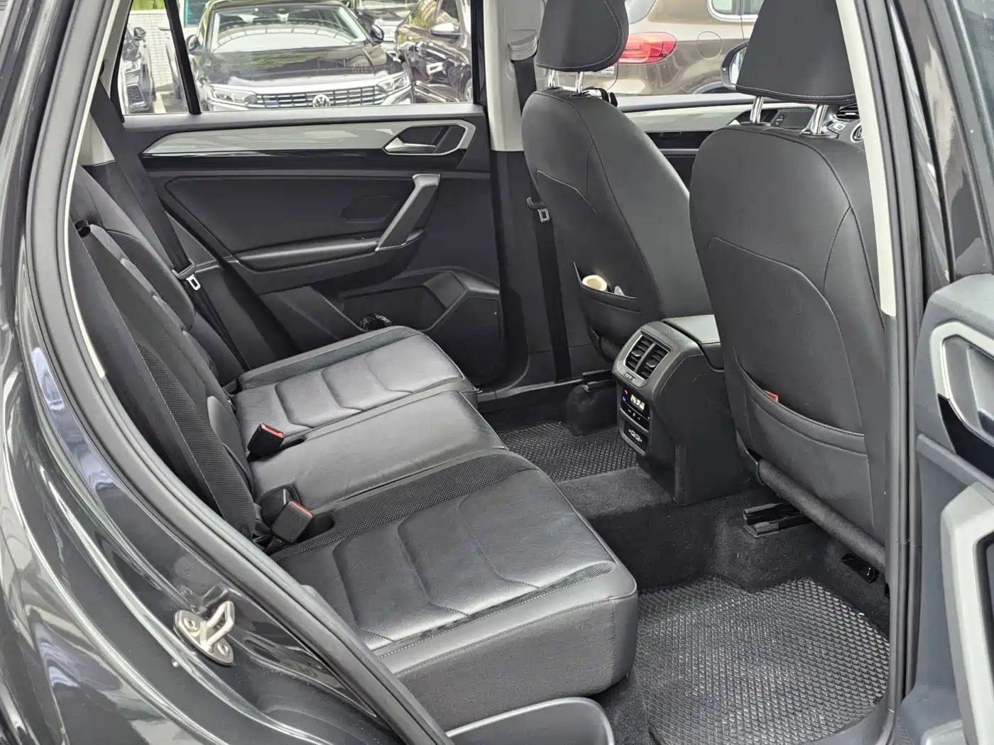 Volkswagen Tayron 2020 330TSI 2WD Luxury Smart Edition фото 15
