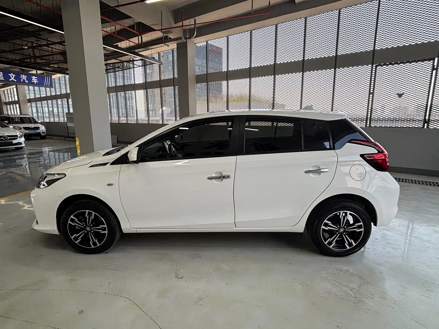 Toyota Vios FS 2022 1.5L 20th Anniversary Edition фото 15