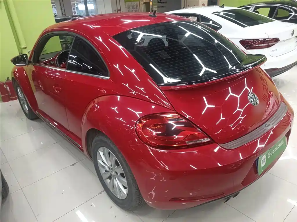Volkswagen Beetle 2014 1.4TSI Fashion Edition фото 23