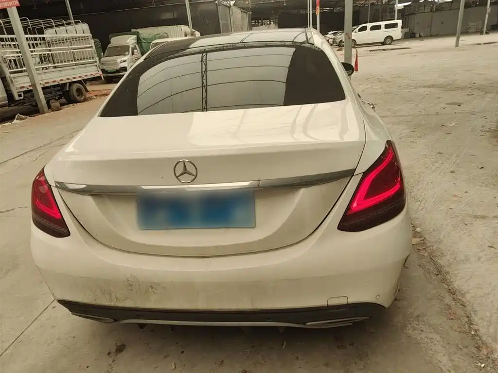 MERCEDES-BENZ CLASS C