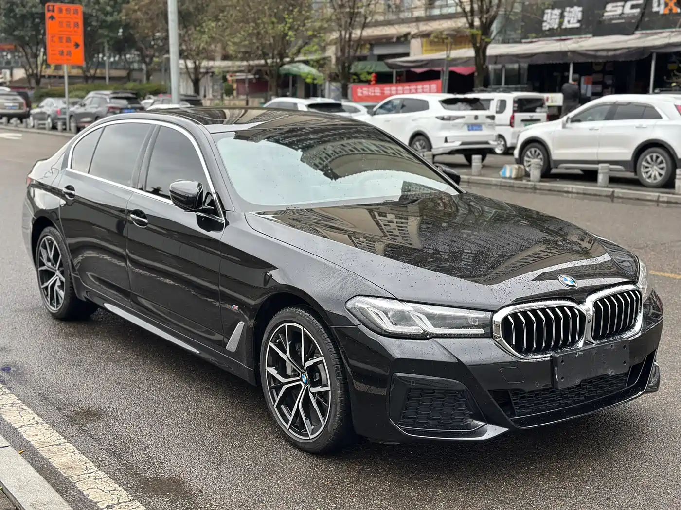 BMW 5 Series 2023 Facelift 530Li Premium M Sport Package фото 3