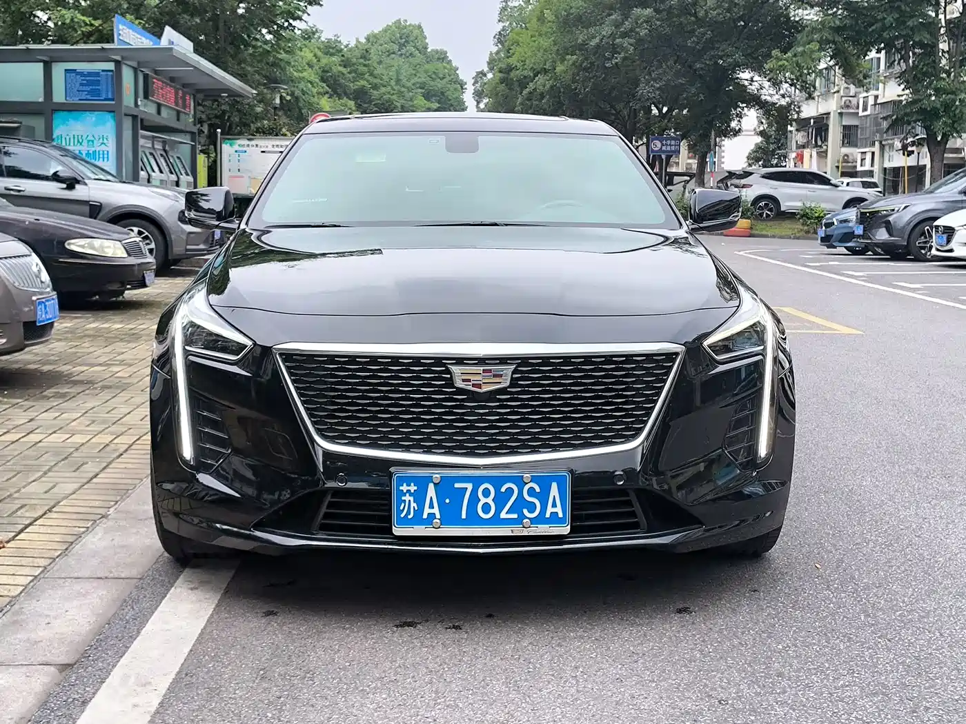 CADILLAC CT6