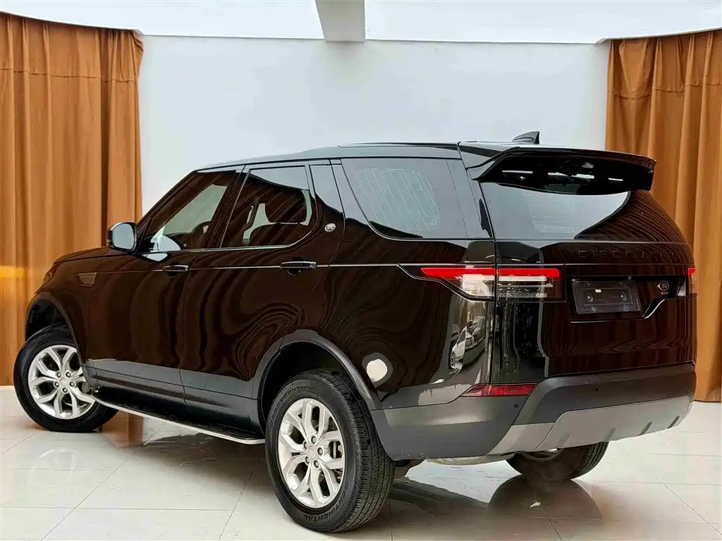 Land Rover Discovery 2018 3.0 SC V6 HSE фото 6