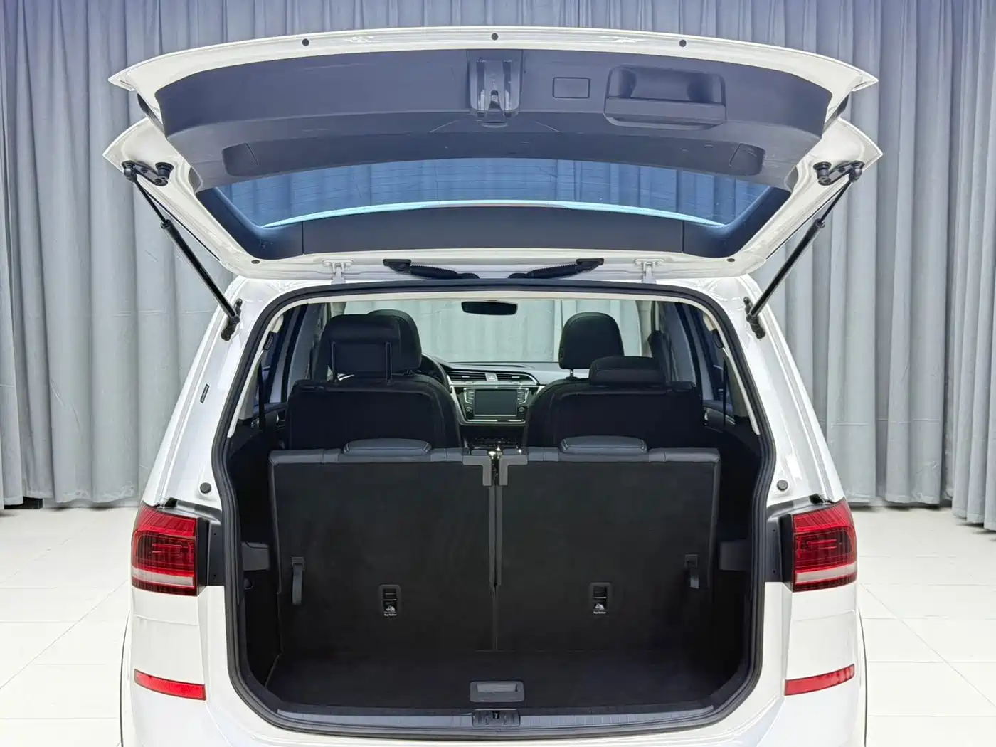 Volkswagen Touran 2023 2022 Touran L 280TSI DSG Explorer 6-seater