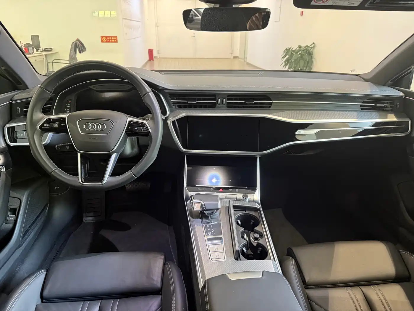 Audi A7 2024 45 TFSI Premium Selection фото 7