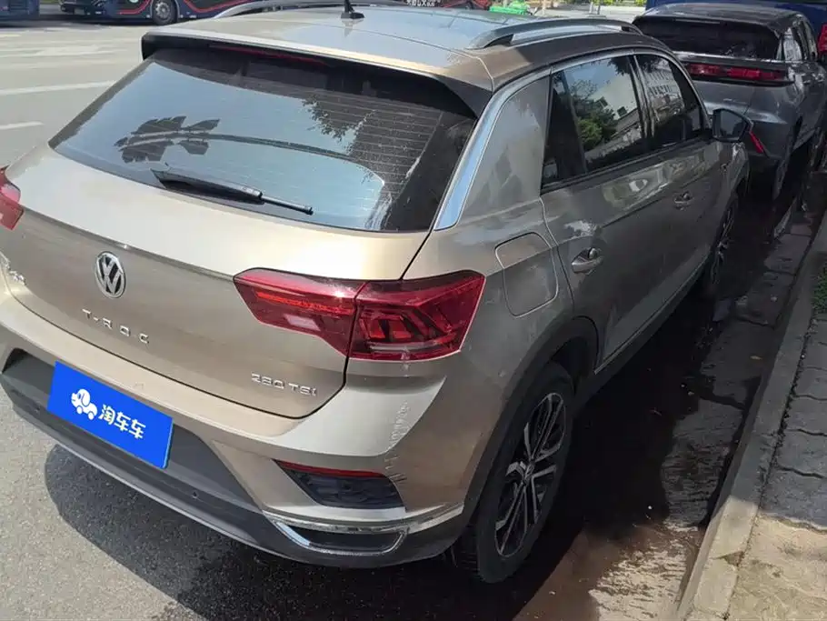 Volkswagen T-ROC 2019 280TSI DSG 2WD Comfort Version China VI фото 3