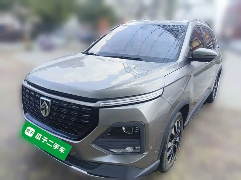 Baojun 530 2019 2020 1.5T CVT Prestige Connect 6-Seater