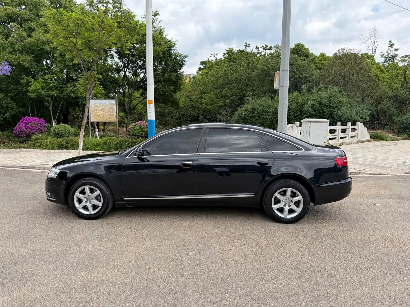 Audi A6L 2011 Model 2.0 TFSI Auto Standard фото 8