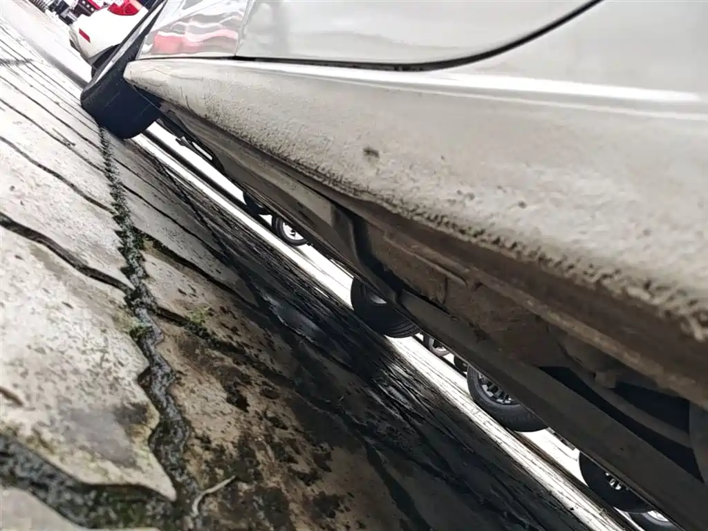 Volkswagen Lamando 2015 230TSI DSG Style фото 22