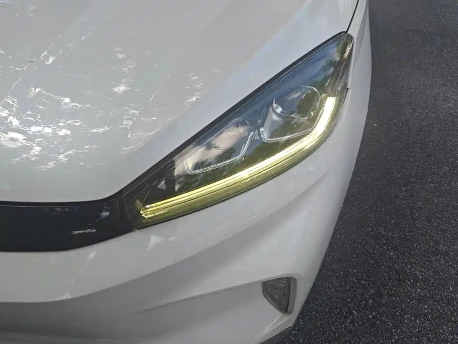 Weltmeister EX5 2019 2018 EX5 400 Extra Innovation Edition