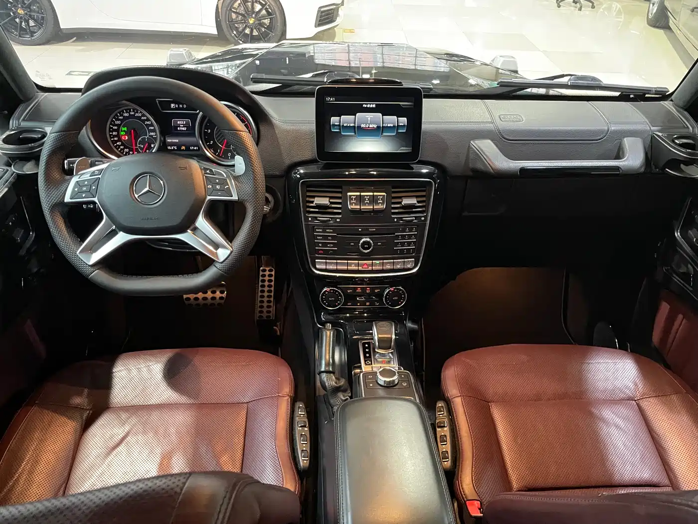 Mercedes-Benz G-Class AMG 2016 AMG G 63 фото 11
