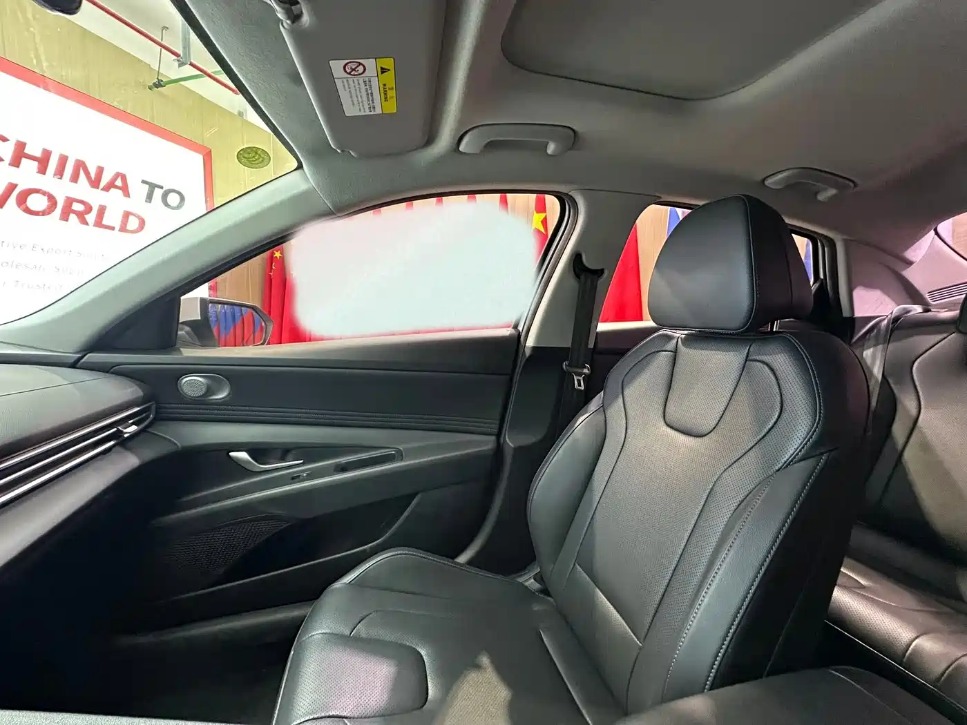 Hyundai Elantra 2023 1.5L CVT GLX Elite Edition фото 12