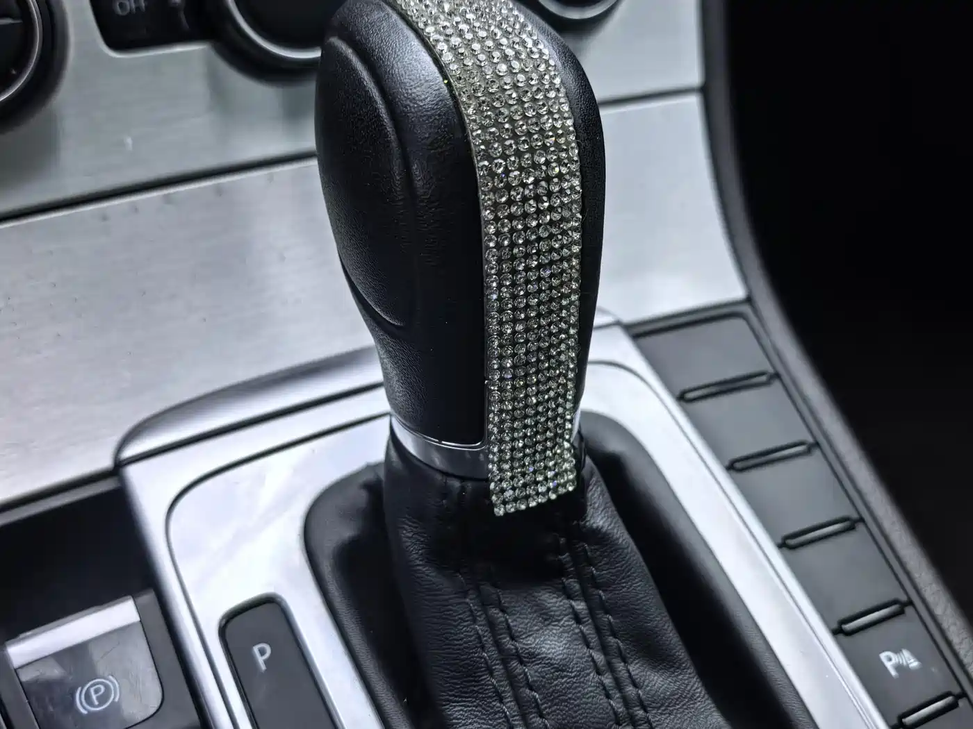 Volkswagen FAW-Volkswagen CC 2018 1.8TSI Luxury фото 25