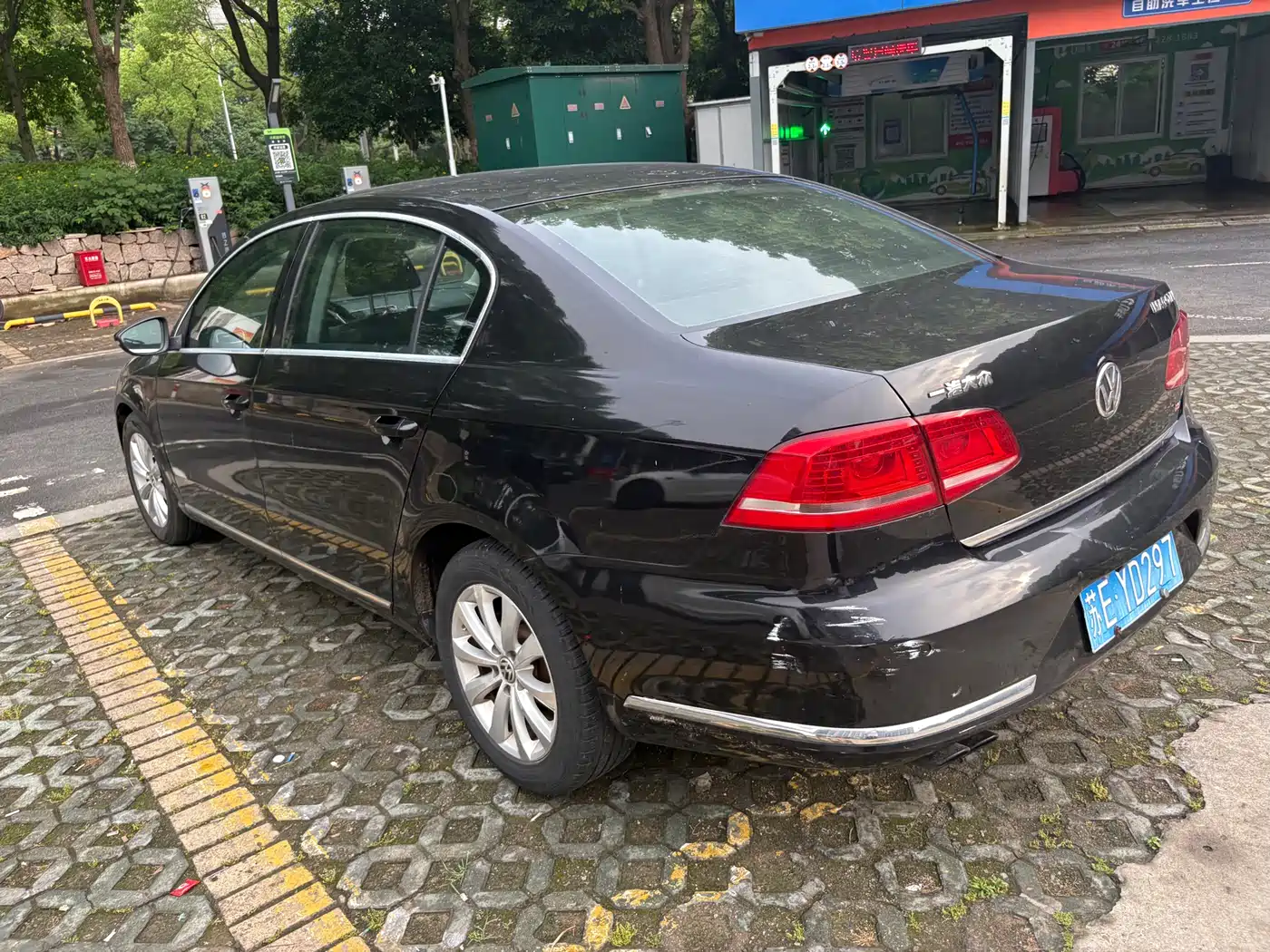 Volkswagen Magotan 2012 Facelift 2.0TSI Luxury фото 5