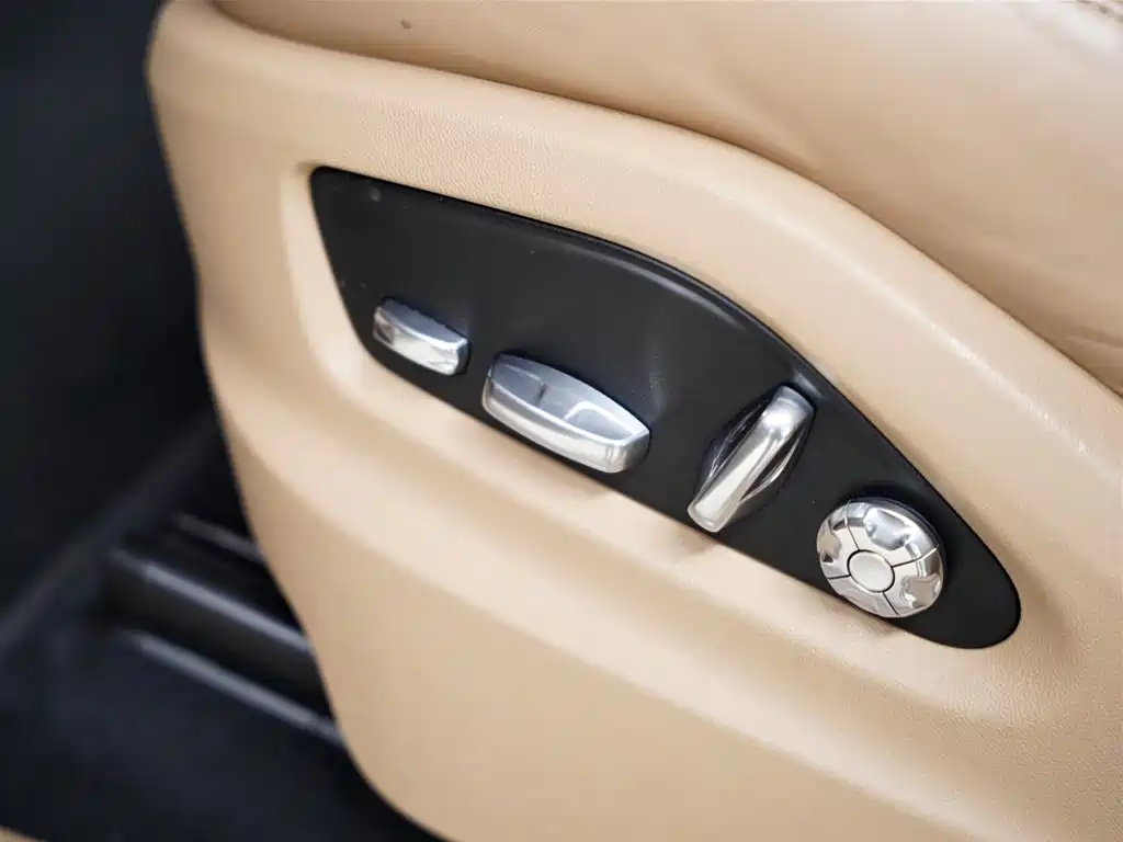 Porsche Cayenne 2019 Cayenne 3.0T фото 39