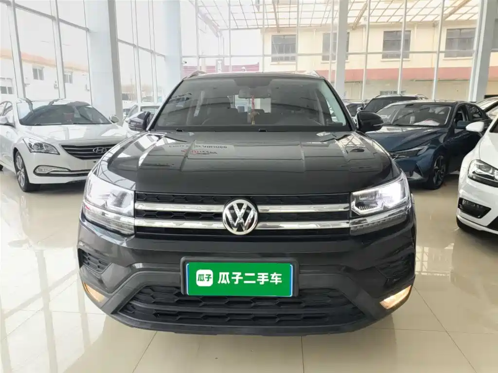 Volkswagen Tharu 2020 280TSI 2WD Luxury Edition China VI фото 3