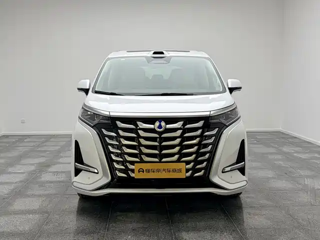 Denza D9 2025 DM-i Smart Drive Edition 1020 AWD Prestige — фото 3