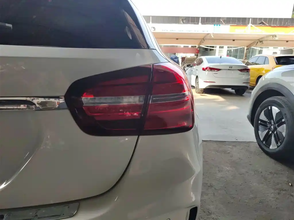 Mercedes-Benz GLA 2019 GLA 200 Fashion фото 8