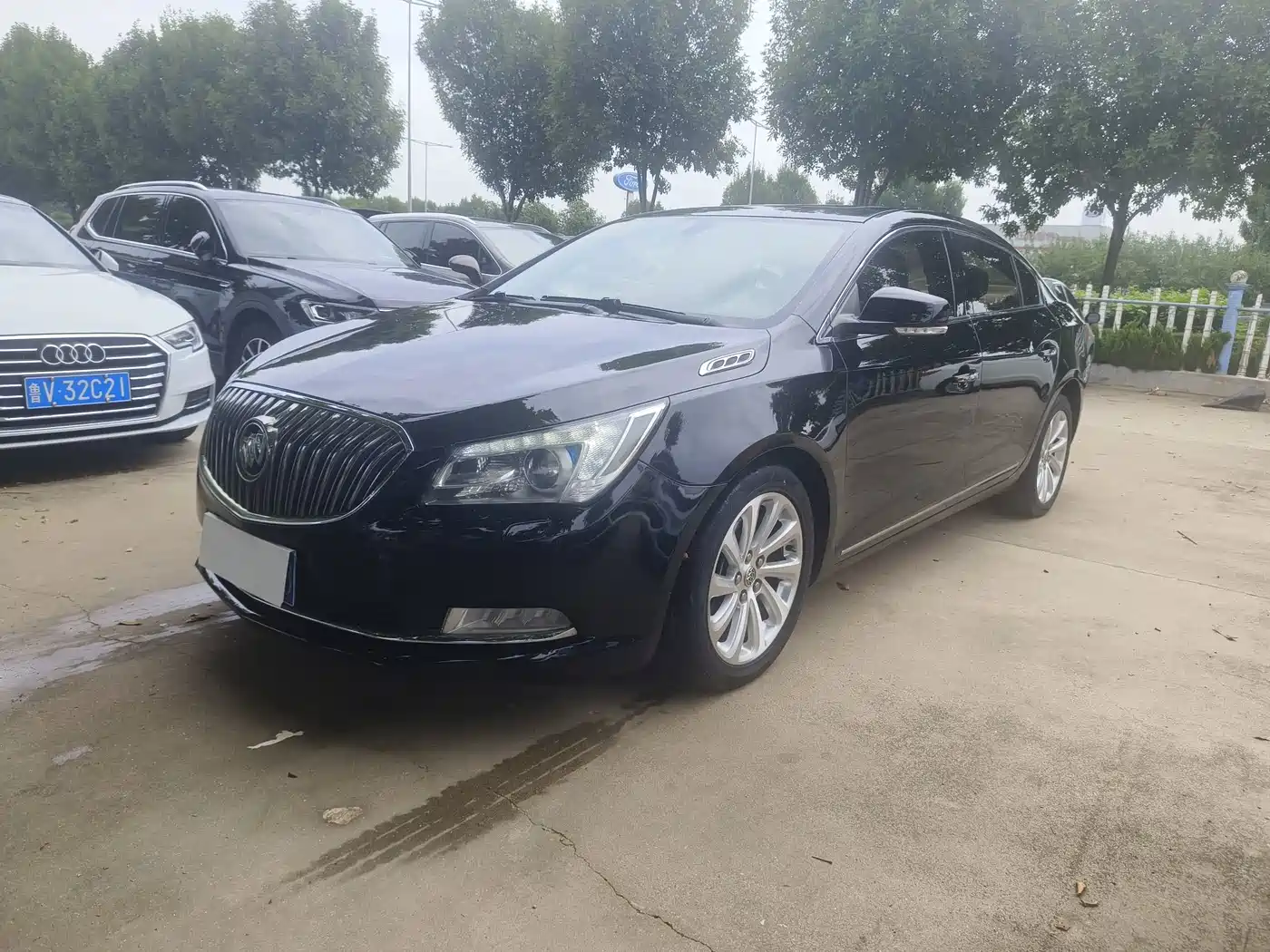 Фото 1 - Buick LaCrosse