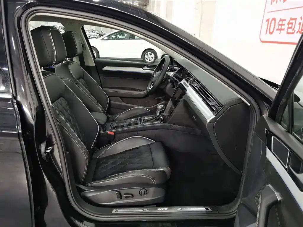 Volkswagen Magotan GTE Plug-in Hybrid 2022 GTE Luxury фото 23