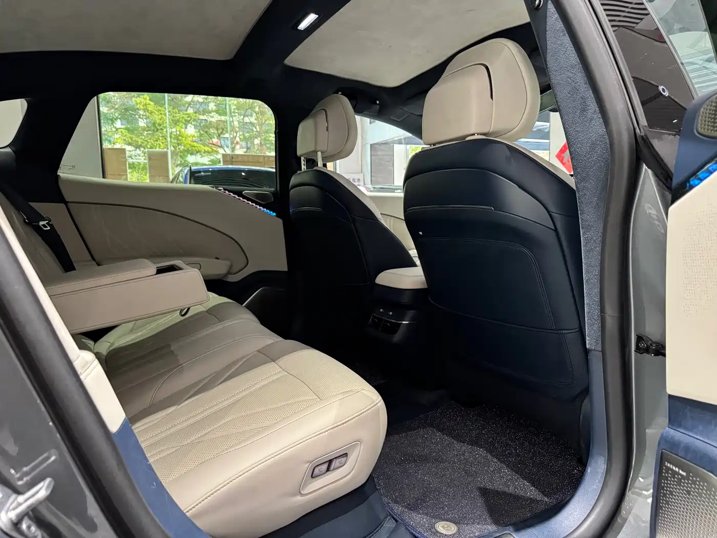 ZEEKR EXTREME KRYPTON 007