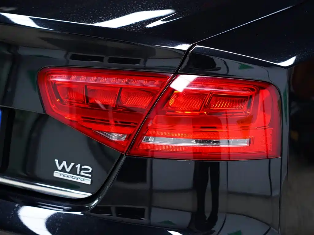 Audi A8 2013 A8L 6.3 FSI W12 quattro Flagship фото 4