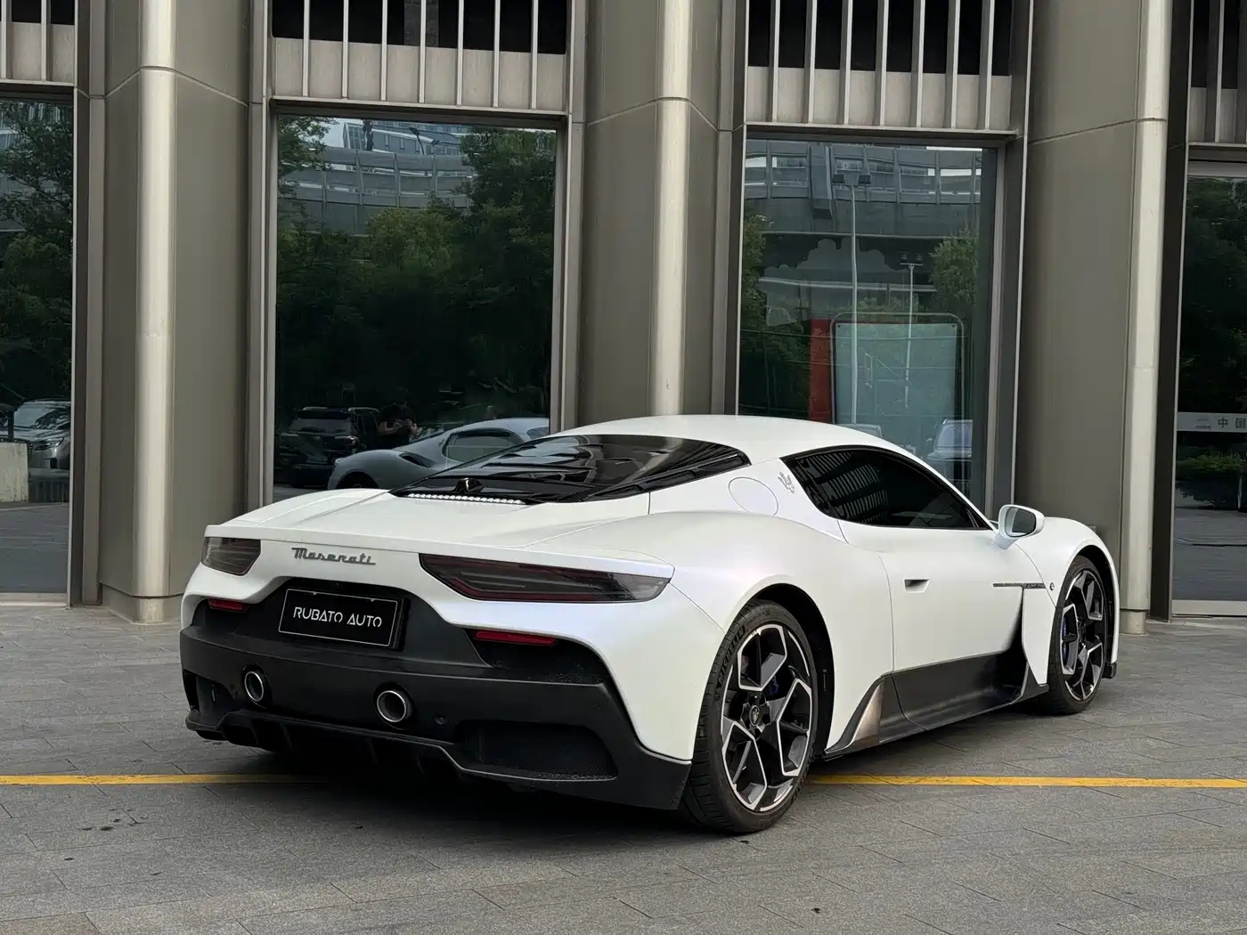 Maserati MC20 2020 3.0T Standard Edition фото 5