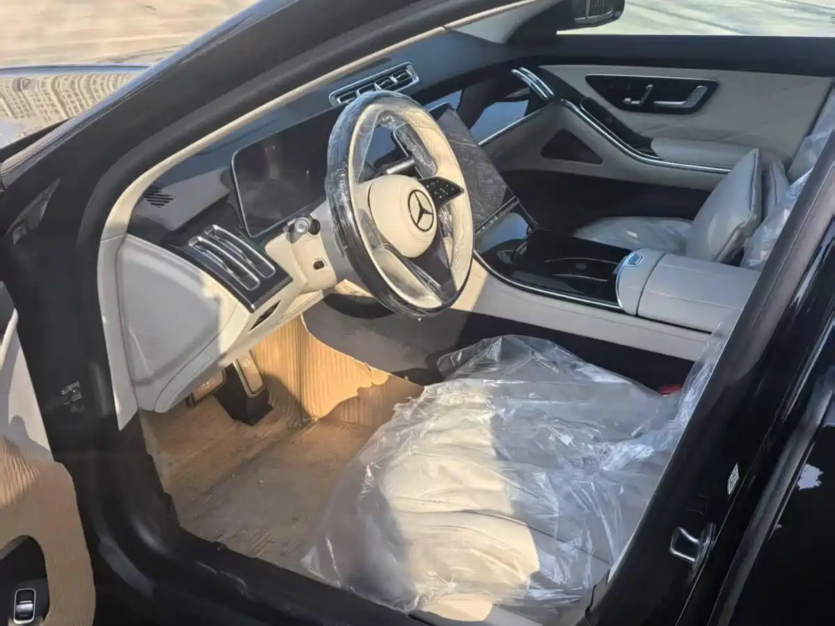 Mercedes-Benz Maybach S-Class 2026 S 480 4MATIC фото 3