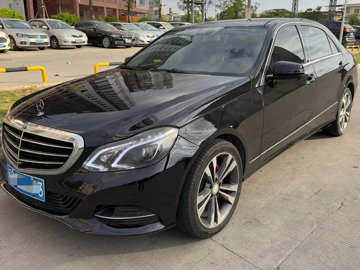 Mercedes-Benz E-Class 2013 Model E 260 L CGI Fashion