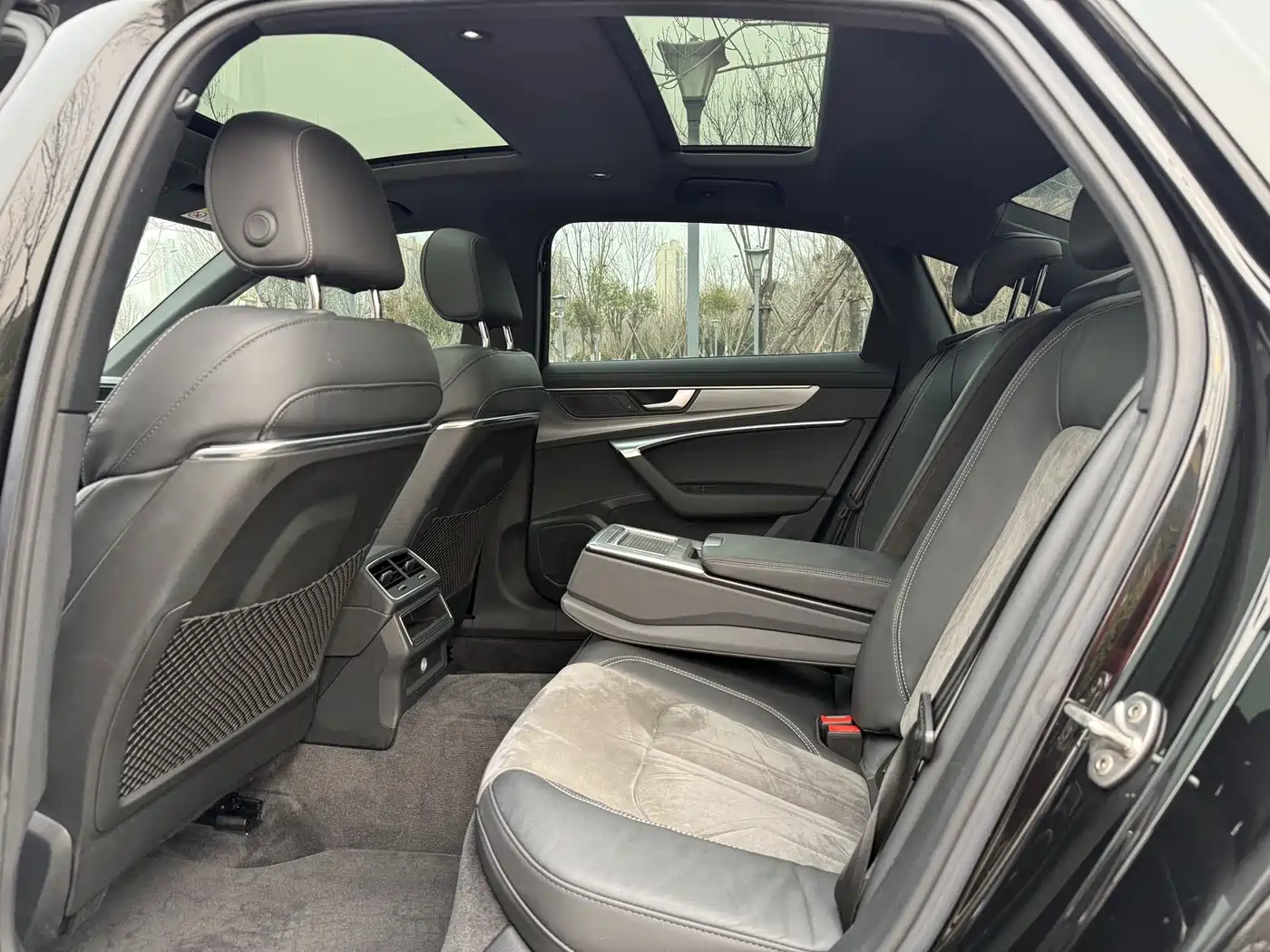 Audi A6L 2021 40 TFSI Luxury Sport фото 8