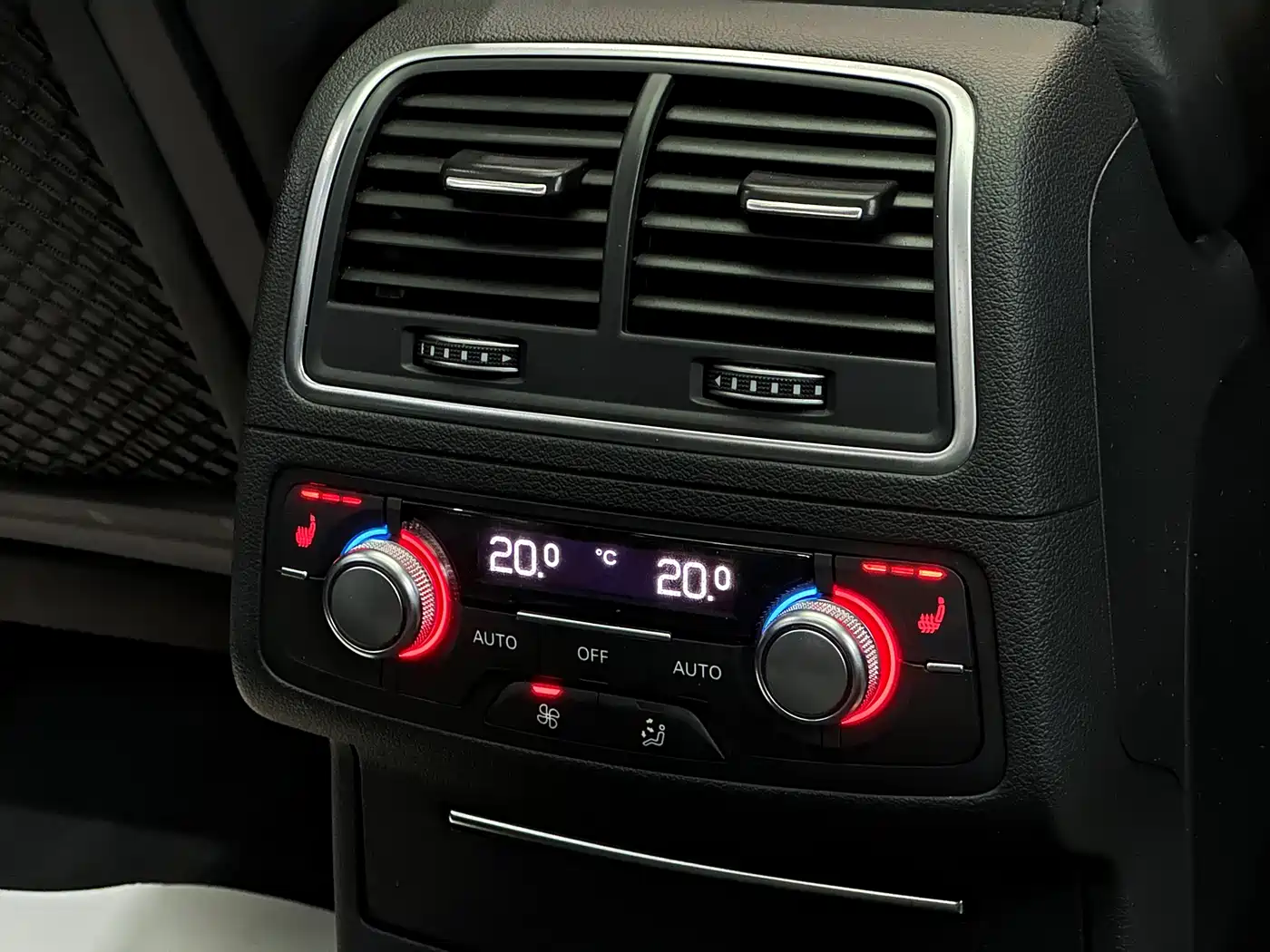 Audi A6L 2017 30 FSI Comfort фото 15