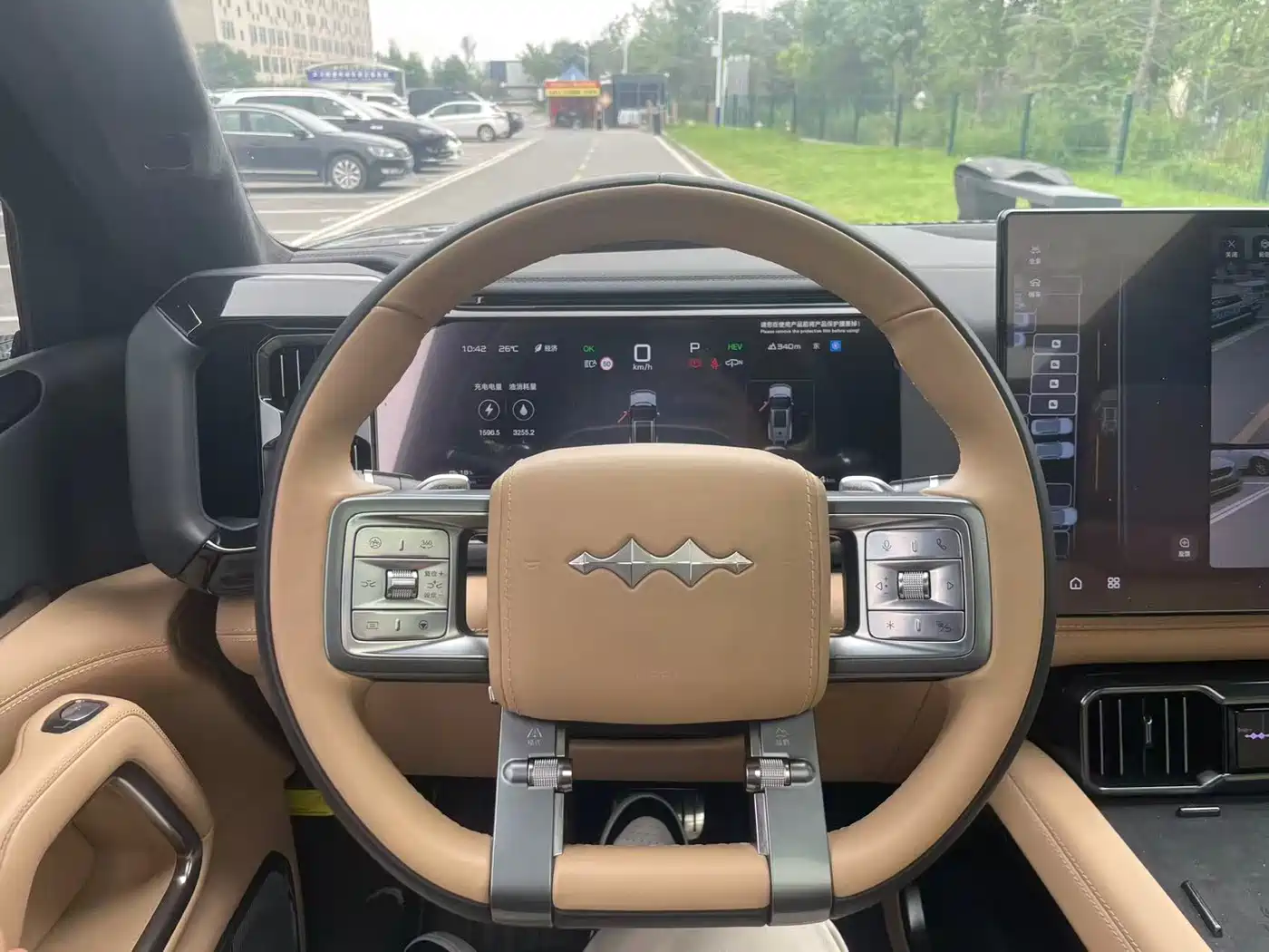 Fang Cheng Bao Leopard 8 2025 Zhiyong Flagship 7-Seater фото 8