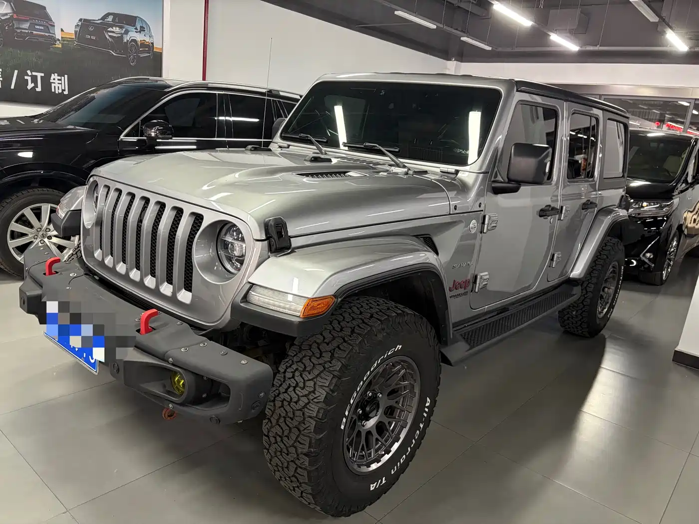Jeep Wrangler 2019 2.0T Sahara 4-Door China V
