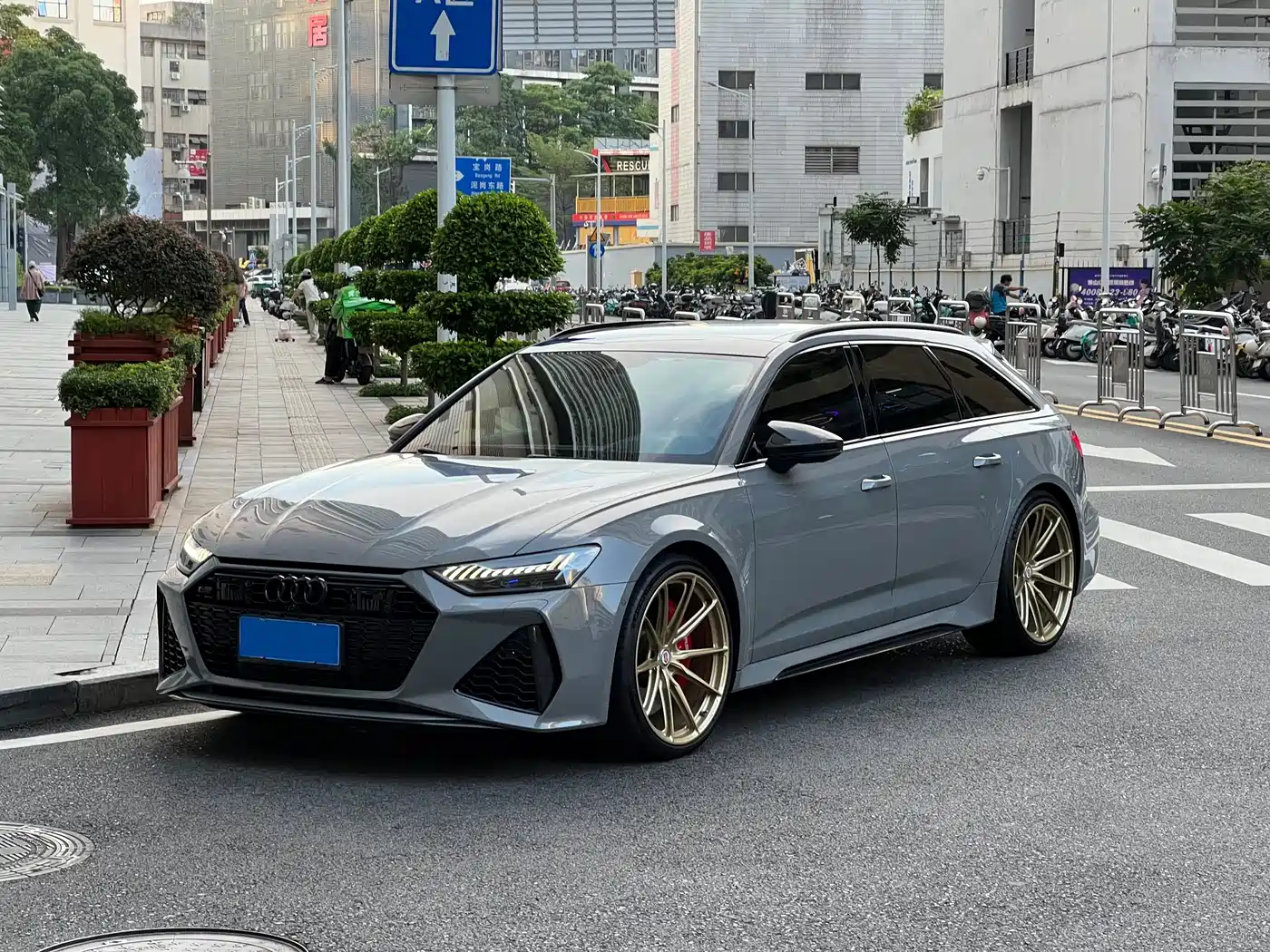 Audi RS 6 2022 — пригон из Китая