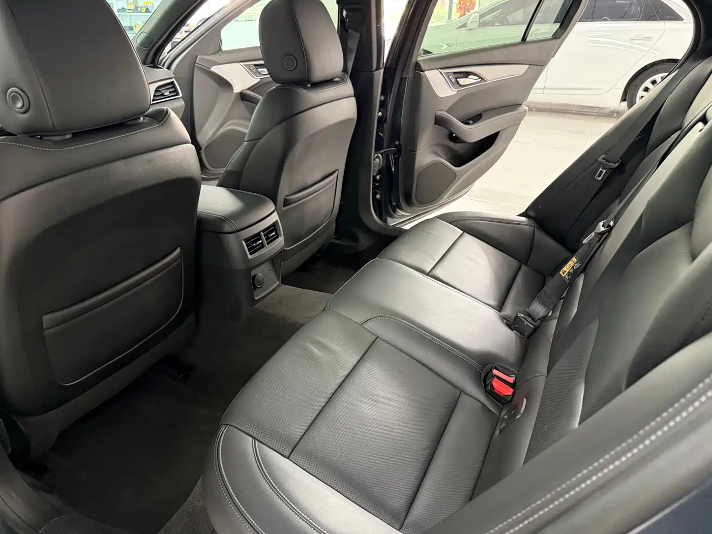 Cadillac CT5 2021 Facelift 28T Luxury Edition фото 5