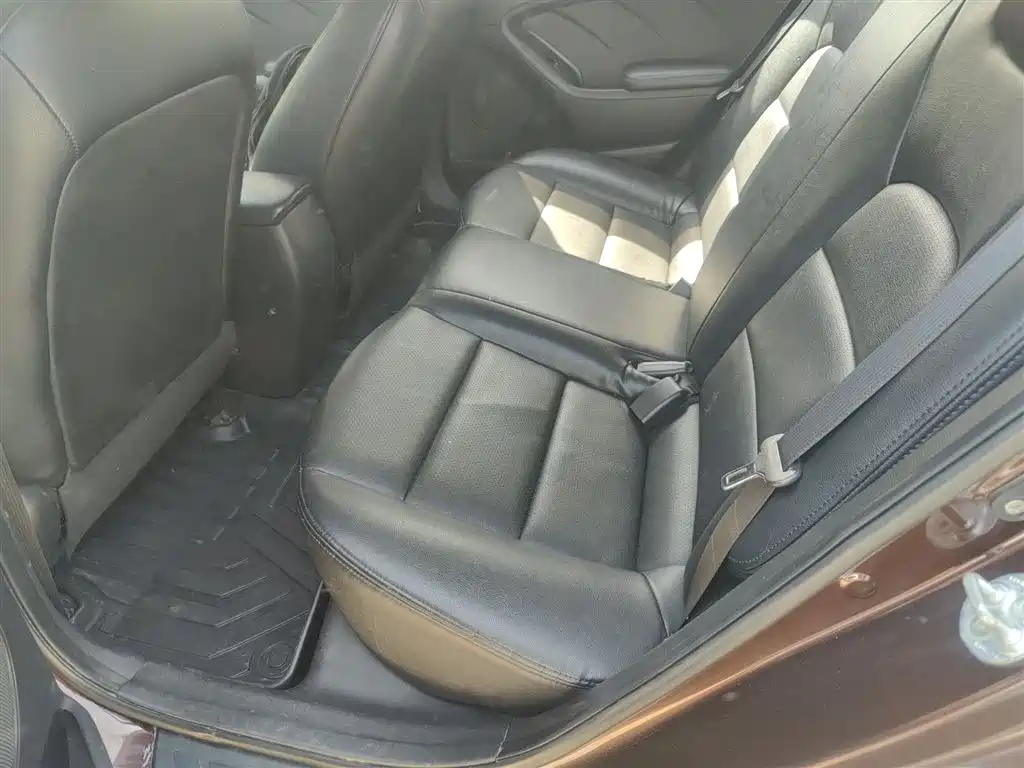 Kia K3 2016 1.6L Automatic GL фото 13