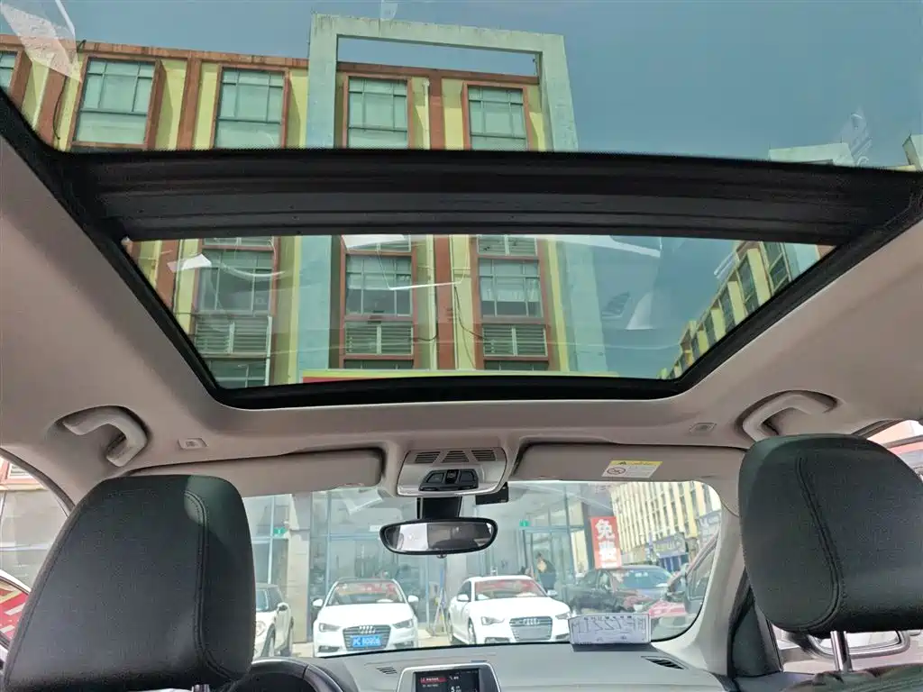 BMW X1 2019 sDrive18Li Fashion Model фото 18