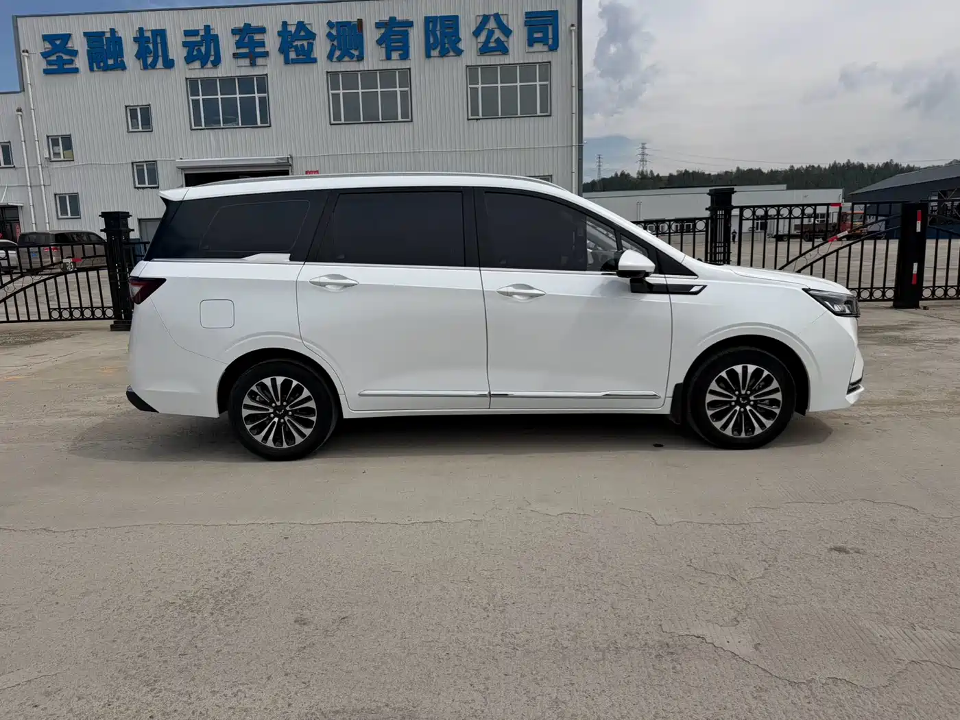 WULING AUTOMOBILE WULING JIACHEN