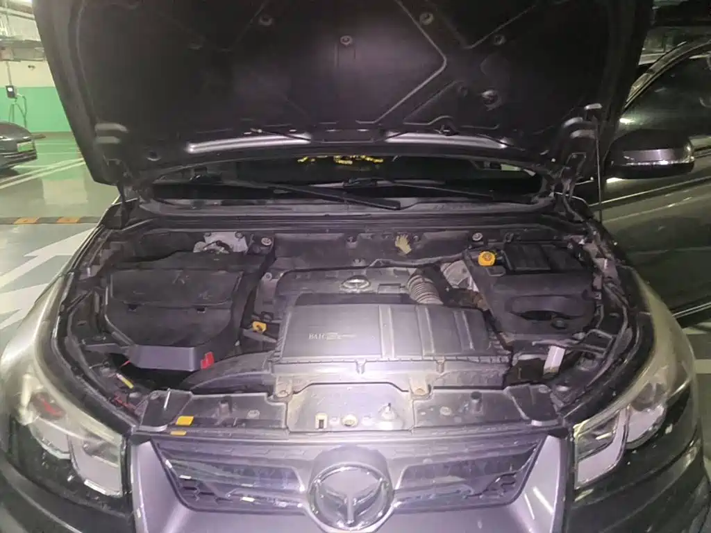 BAIC Huansu S3 2016 2016 1.5L Manual Comfort China V