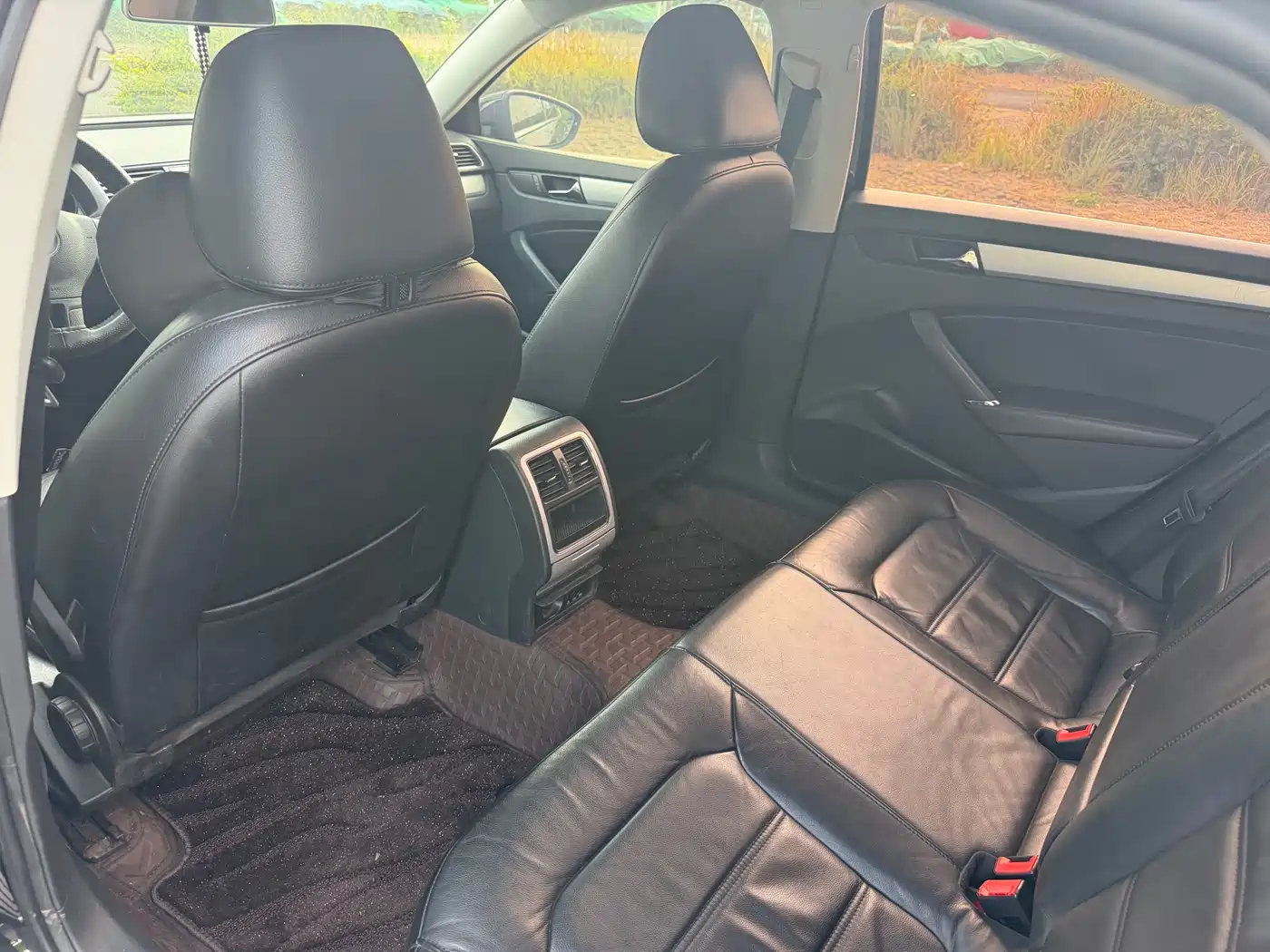 Volkswagen Passat 2013 1.8TSI DSG Zunrong фото 13