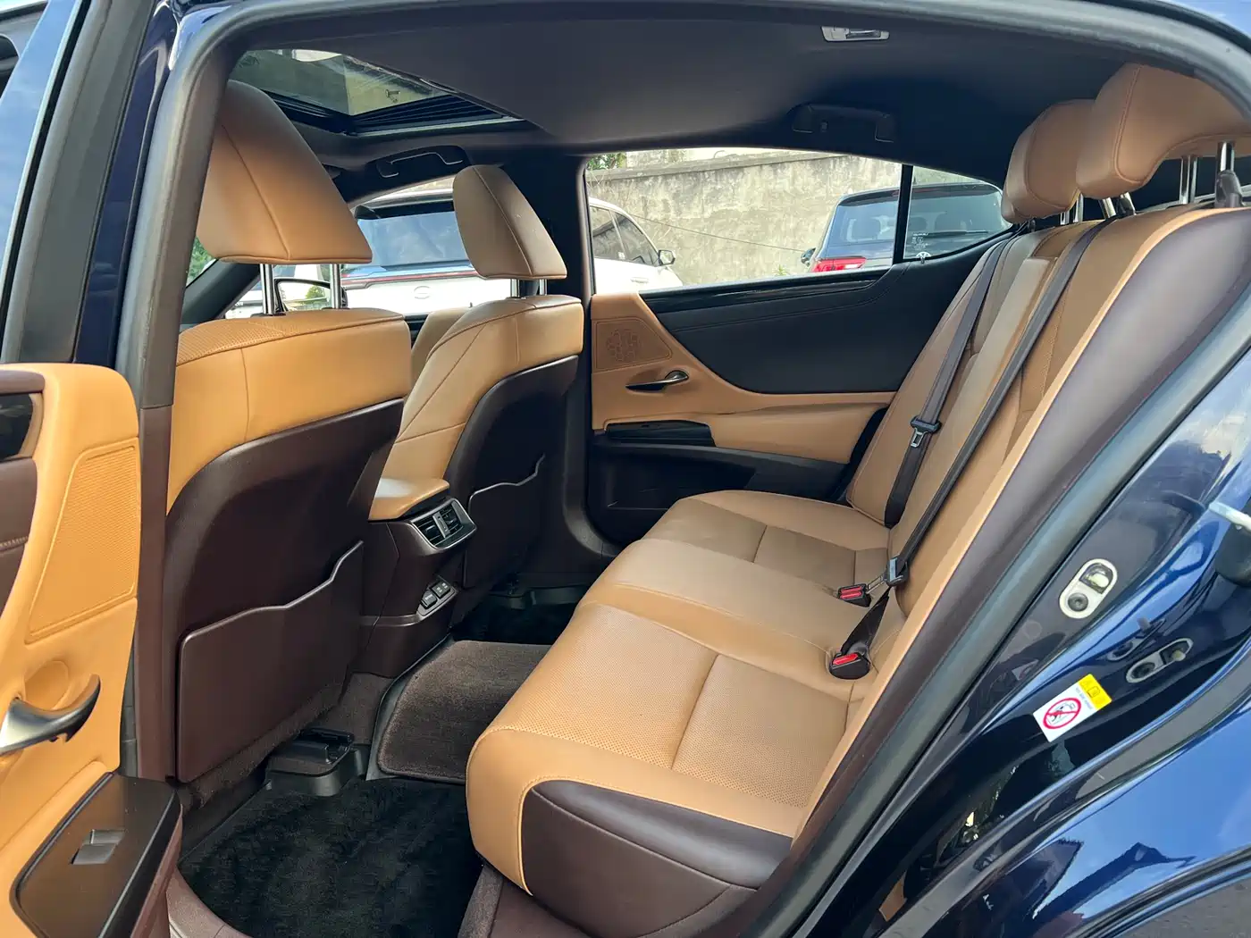 Lexus ES 2018 200 Excellence Edition China V фото 7