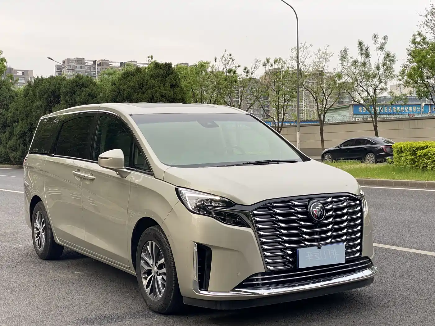 BUICK GL8