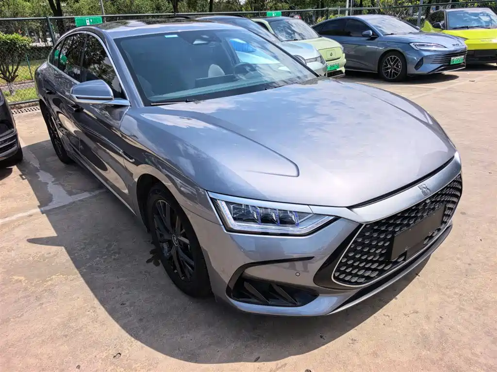 BYD Han 2022 DM-i 121KM Premium Edition фото 3