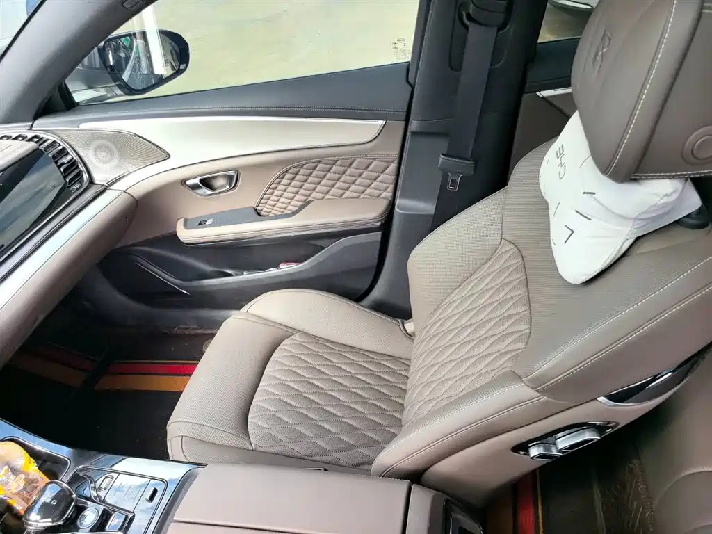 BYD Han 2022 DM-i 121KM Premium Edition фото 13