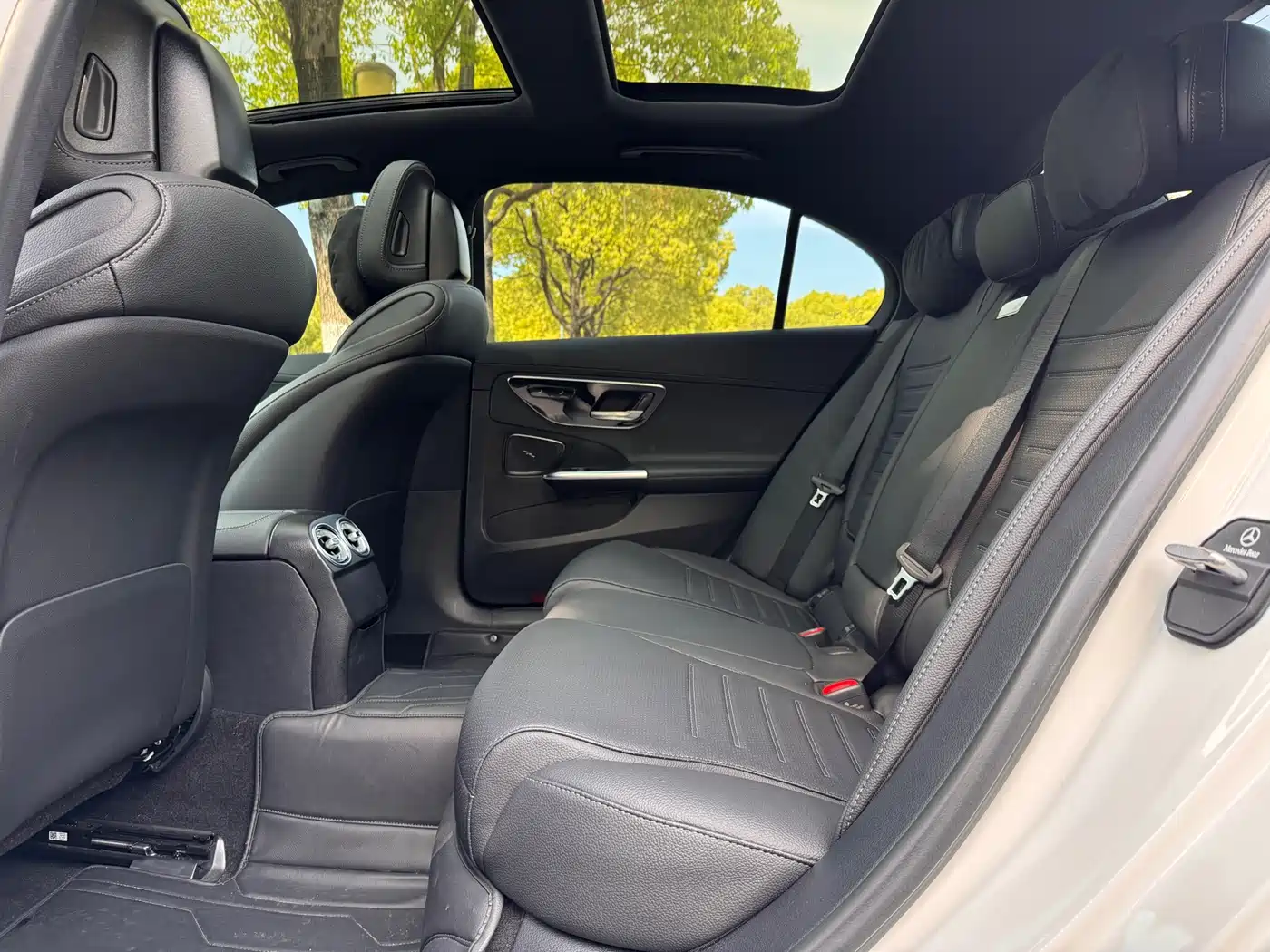 Mercedes-Benz C-Class 2024 C 260 L Sport фото 6