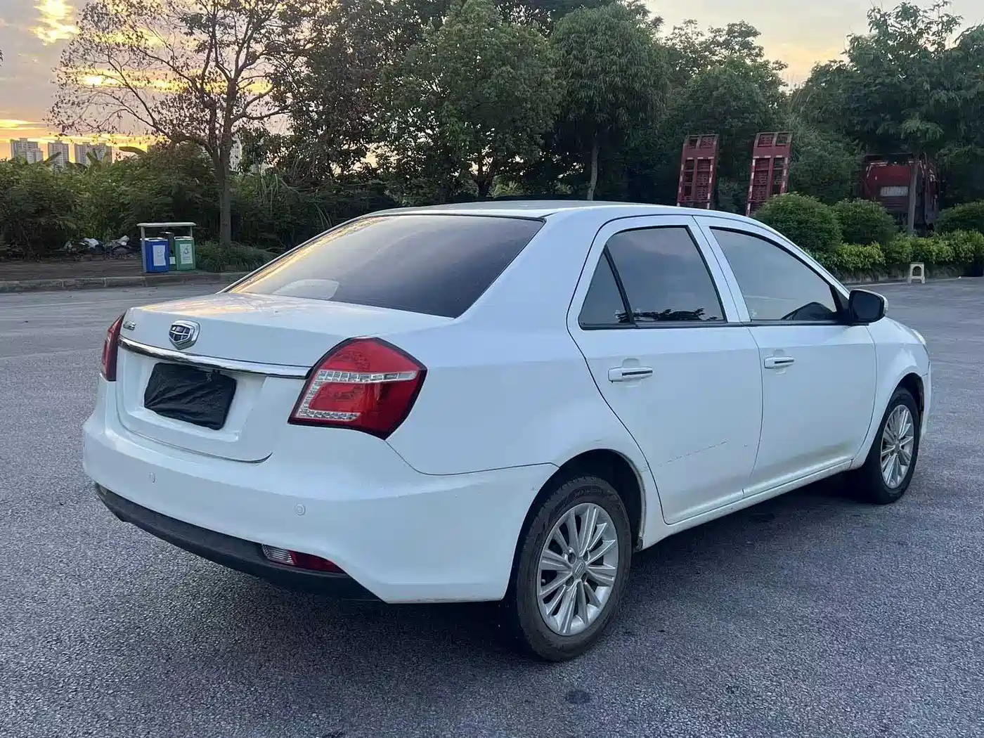 Geely King Kong 2018 2016 1.5L Manual Elite