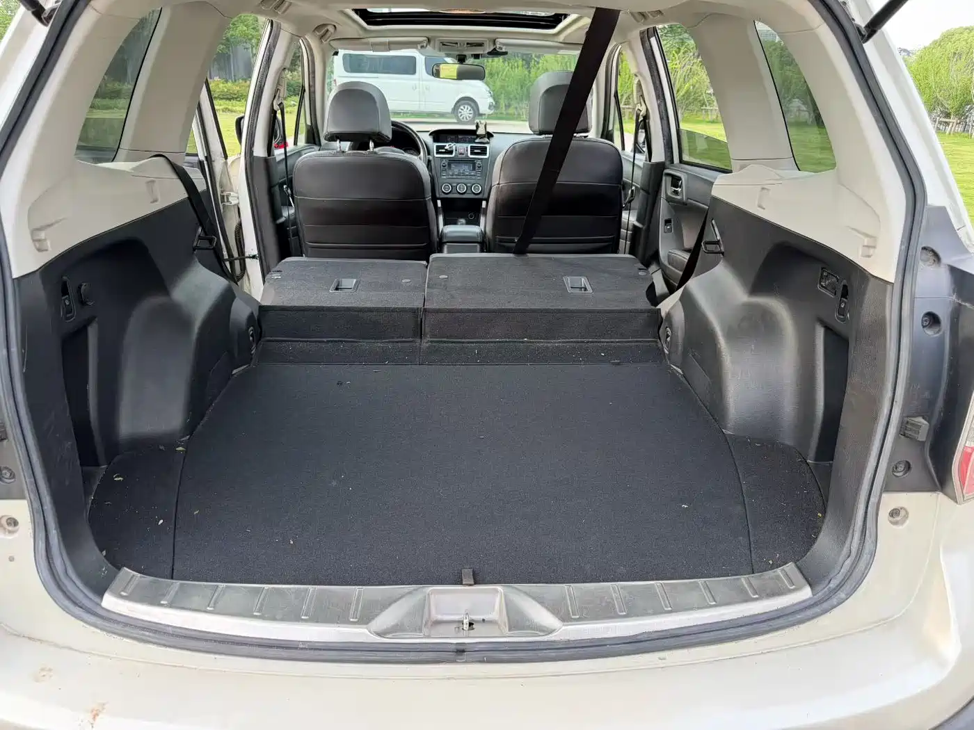 Subaru Forester 2013 2.5i Automatic Luxury Edition фото 18