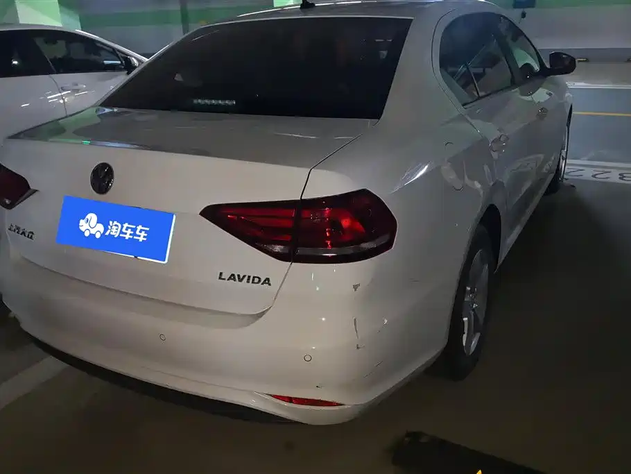 Volkswagen Lavida 2019 Lavida Start 1.5L Auto Trend (China VI) фото 3