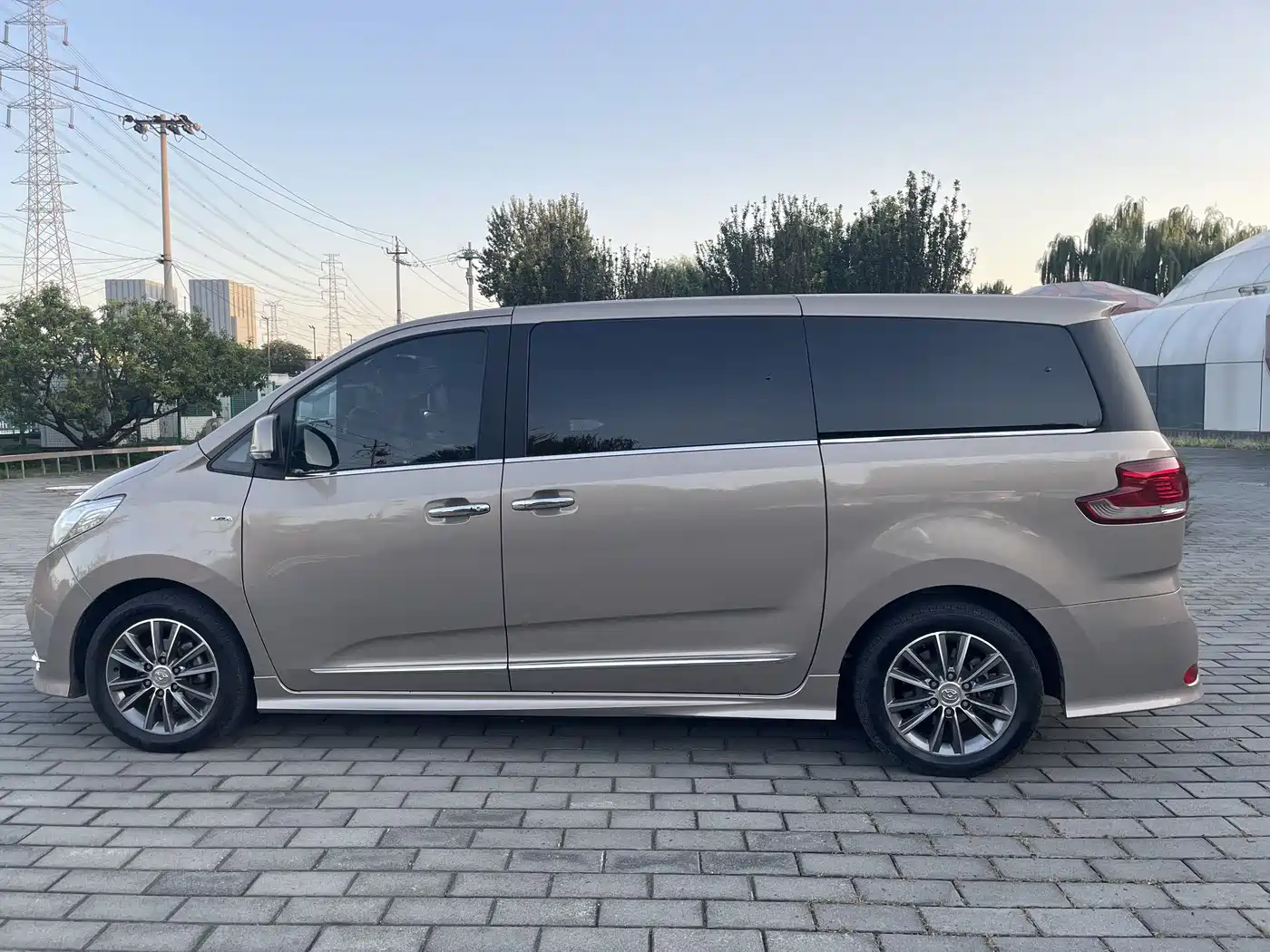 SAIC Maxus Maxus G10 2016 2.0T Automatic Flagship фото 5