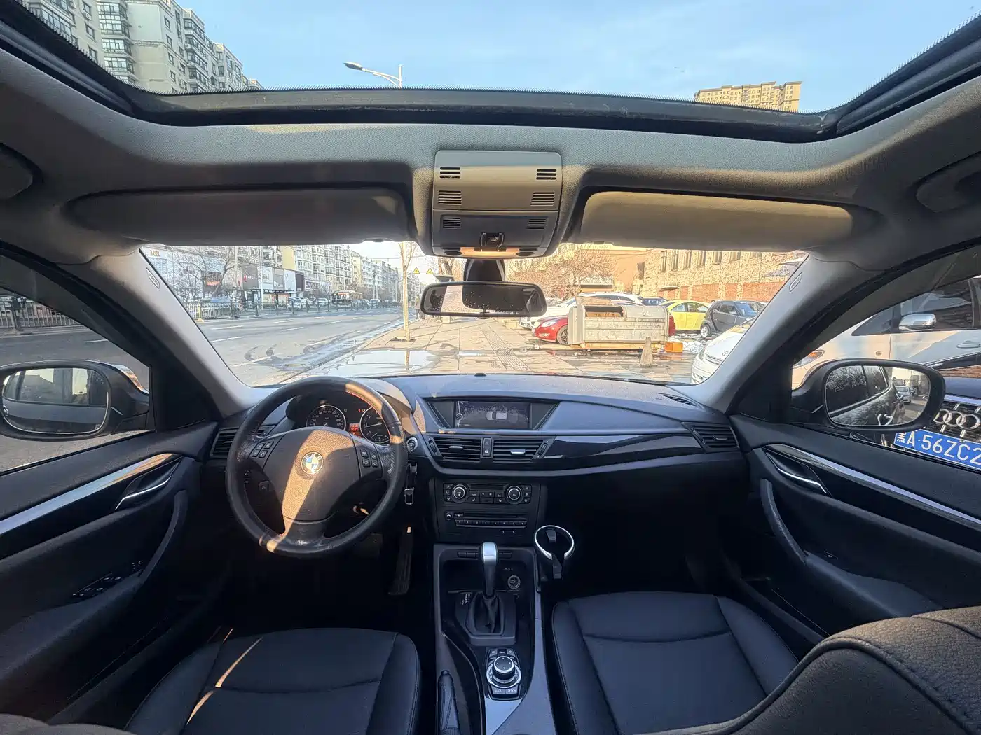 BMW X1 (Import) 2012 xDrive20i фото 8